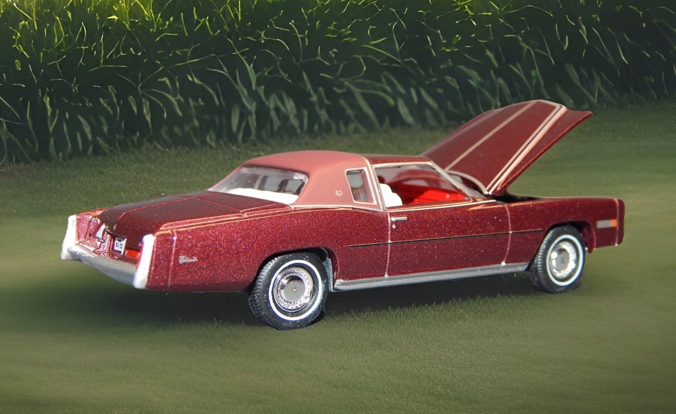 1975 '75 Cadillac Eldorado Rose Red Landau Vinyl Roof 1/64 Diorama Replica VHTF