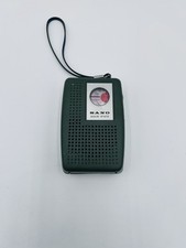 Vintage Sano Solid State Am Pocket Radio Hand Transistor Green WORKS Hong Kong