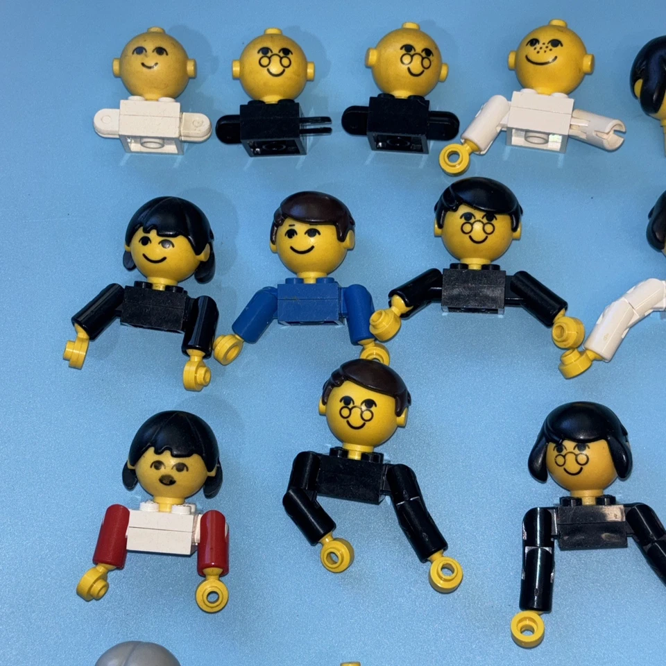Vintage LEGO Homemaker Minifigure Lot Classic 1970s Large-Scale Figures Fabuland - Image 2 of 4