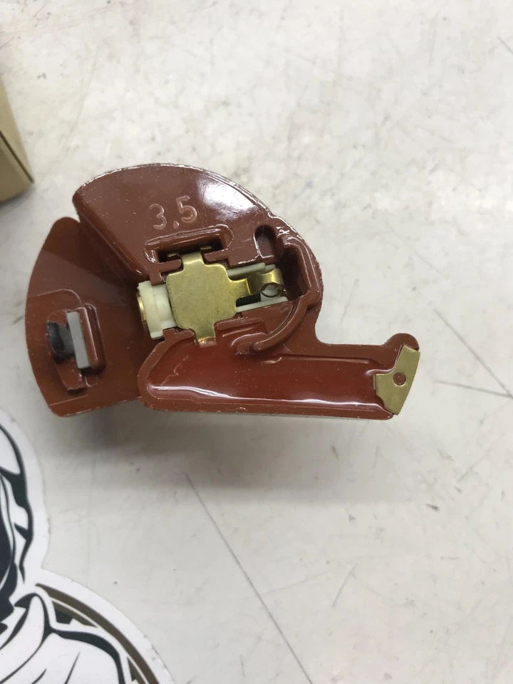 Läufer Verteilerfinger Zündverteiler Bosch 1234332202 für Mercedes W116 3.5 NOS - Bild 2 von 2