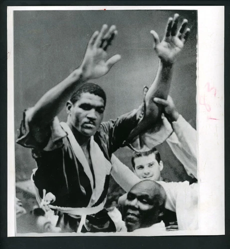 Ernie Terrell Boxer  LOT OF 26 Press Wire Photos fought Muhammad Ali for title - 画像7/12