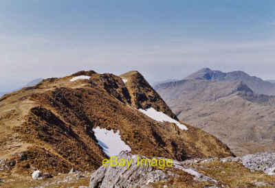 Foto 6x4 Der Gipfelgrat der Luinne Bheinn Blick von der Ostspitze; voraus um 2000