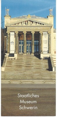 Staatliches Museum Schwerin - älteres Werbefaltblatt- Prospekt - Schloß Güstrow