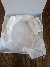 Kristin Ess Hair The Veil Headband Bright White Bridal Veil Bride Open Box