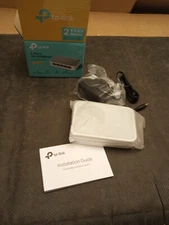 TP-Link TL-SF1005D 5-Port 10/100Mbps Fast Ethernet Desktop Switch NEW