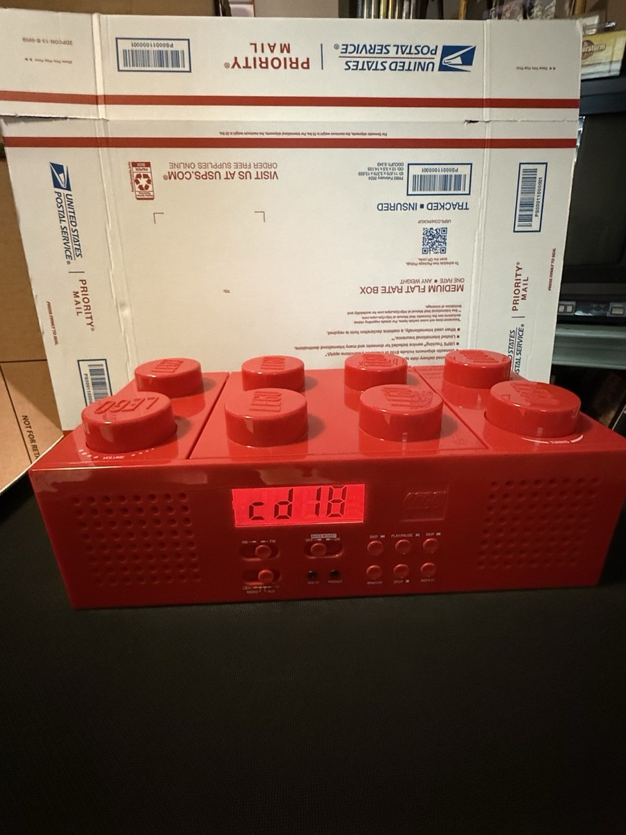 LEGO Brick CD Player AM/FM Radio Model LG11002 Red 2010 TESTED CD
