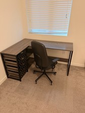 Corner L-Shaped Rectangle Office Desk with Storage, Metal Frame and Shelves