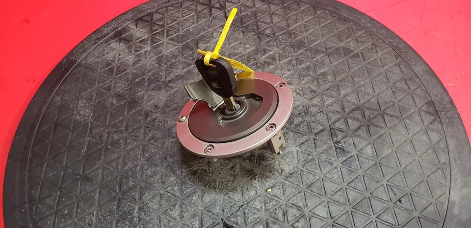 JUEGO DE CERRADURAS HONDA CBR 2017 Foto 4 de 4