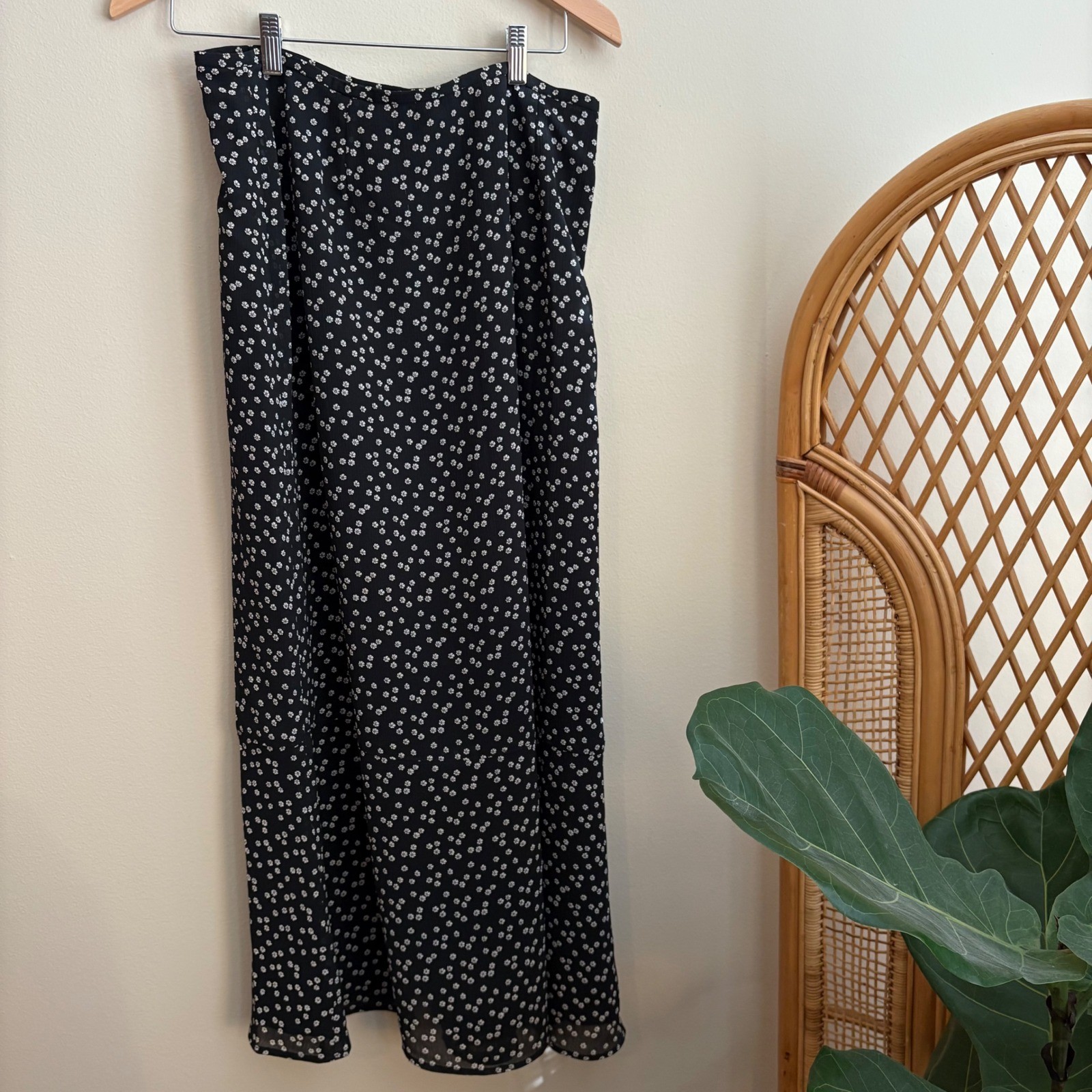 Vintage 90's Liz Claiborne Womens Authentic Floral Polka Dot Black Maxi Skirt