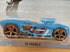 Hot Wheels Daffy Duck 16 Angels Looney Tunes FKC69 Long Card Sealed 2017
