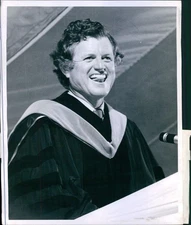 1974 Ted Kennedy Senator Us Bridgewater State College Commencement 8X10 Photo