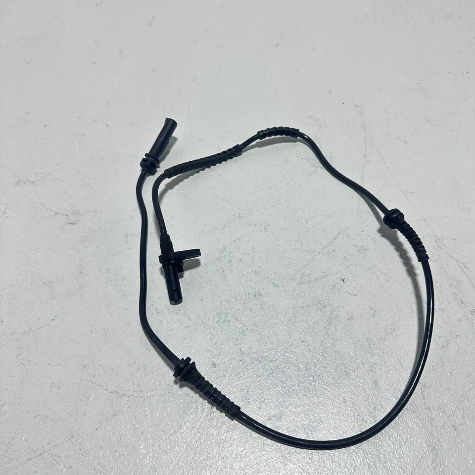 OEM DELANTERO DERECHO O IZQUIERDO ABS SENSOR DE VELOCIDAD DE RUEDA 2011-2016 BMW 528i F10 Foto 4 de 4