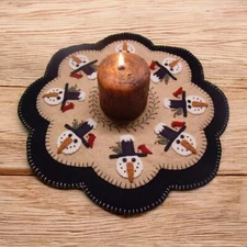 Pre-Washed Wool Blend Felt Penny Rug Kit - Winter Friends - Candle Mat Kit