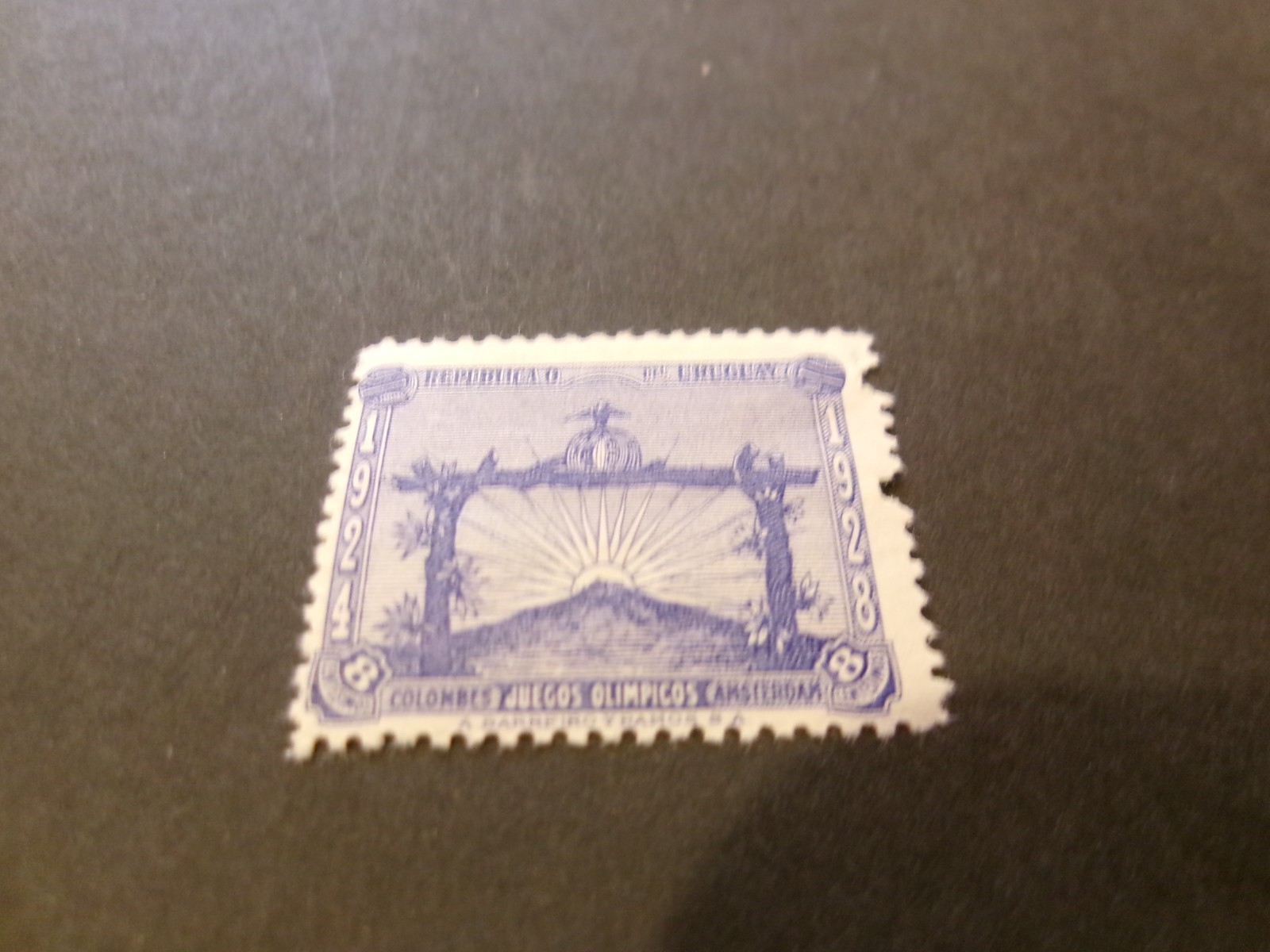 Uruguay #390 Mint Hinged- WDWPhilatelic (N5Y)  (3/26)