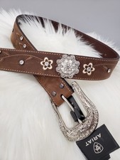 Womens Ariat Genuine Leather Western Rhinestone Belt SIZE MEDIUM Boho glam