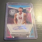 Topps 2023-24 Topps Chrome Certified Autographs Tyler Herro Heat Pink /55