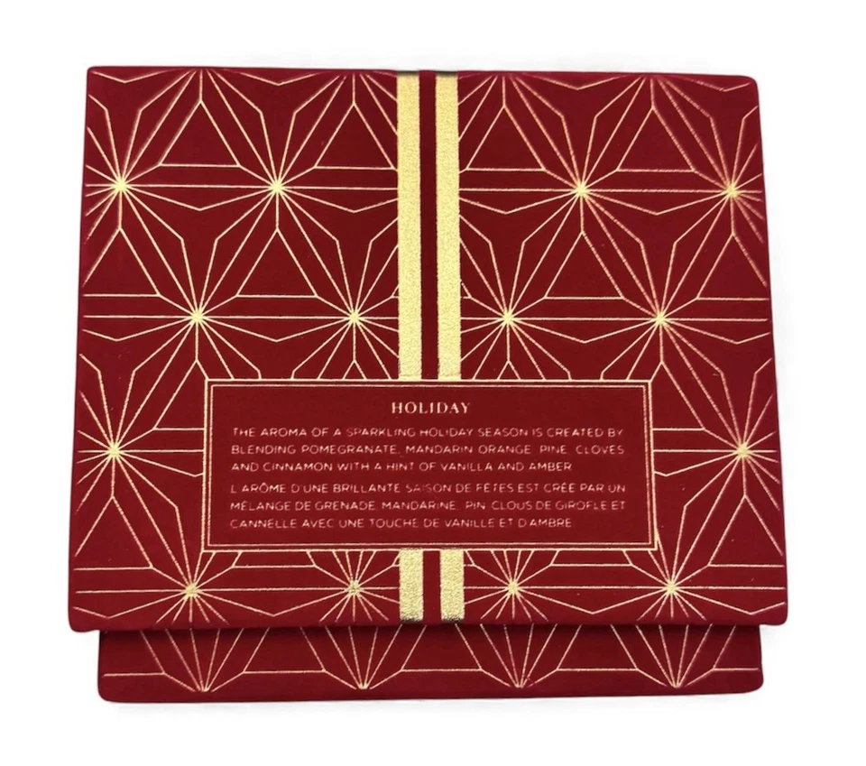 Nest New York Holiday 3 Wick Scented Candle 21.1 oz, Red Velvet Box - Image 2 of 4