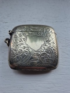 Vintage Antique Decorative Vesta Case Silver plated. Very good condition