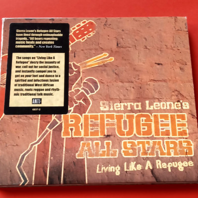 Sierra Leone´s Refugee All Stars - Living Like A Refugee