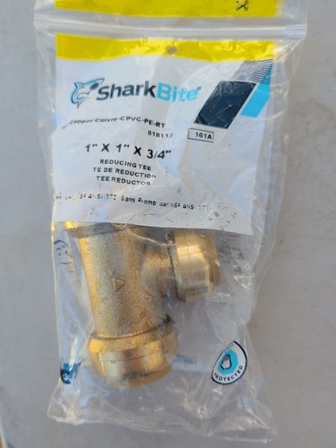 SharkBite 1''x 1''x3/4'' Reducing Tee, Push to Connect Brass Fitting U416LFA