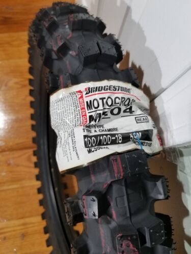 Neumático trasero de moto Bridgestone M204 100/100/18 S/T TR#301294 MFG#119774 - Imagen 3 de 3
