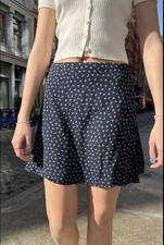 Brandy Melville Genevieve Wrap Skirt Navy Floral Sz 28 NWT Made In Italy