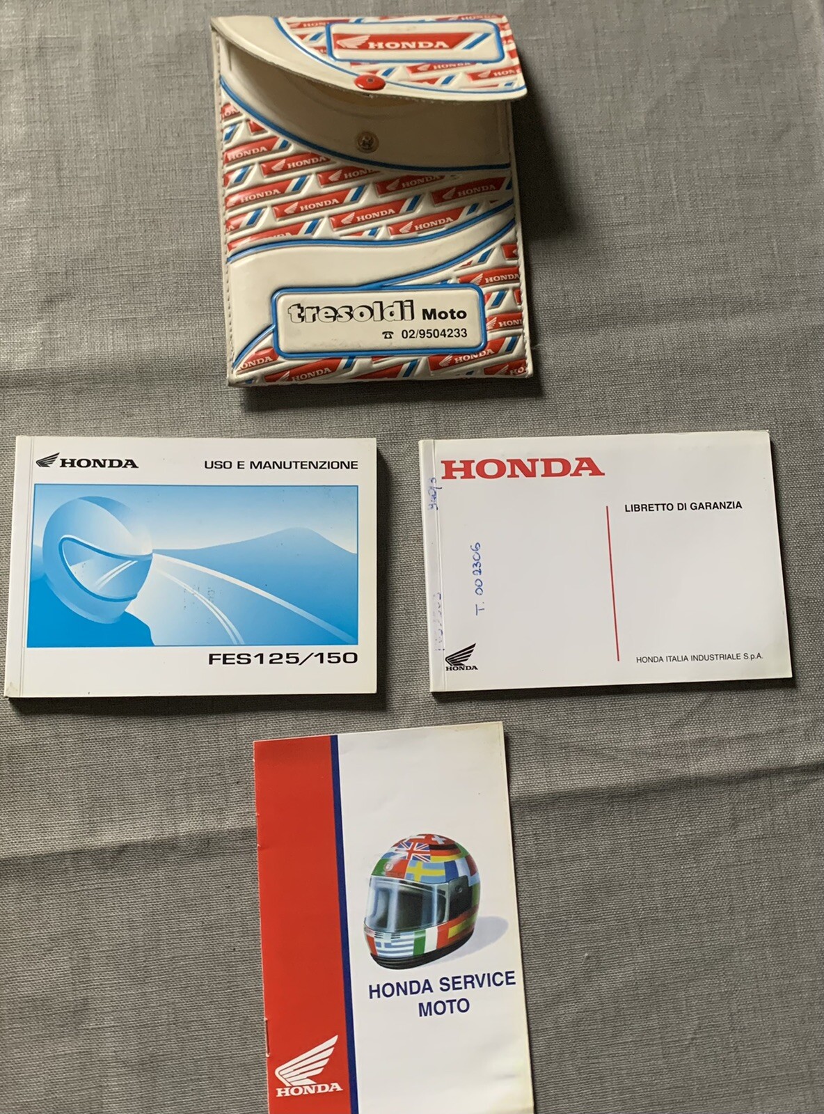 Foto 1 di 3