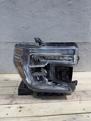 2019 - 2022 OEM GMC SIERRA SLT DENALI RIGHT LED Headlight Passenger