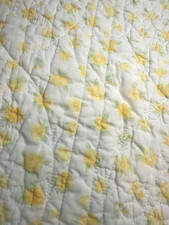 Pottery Barn Kids Twin Scalloped Reversible Floral Quilt Yellow Green Cottage
