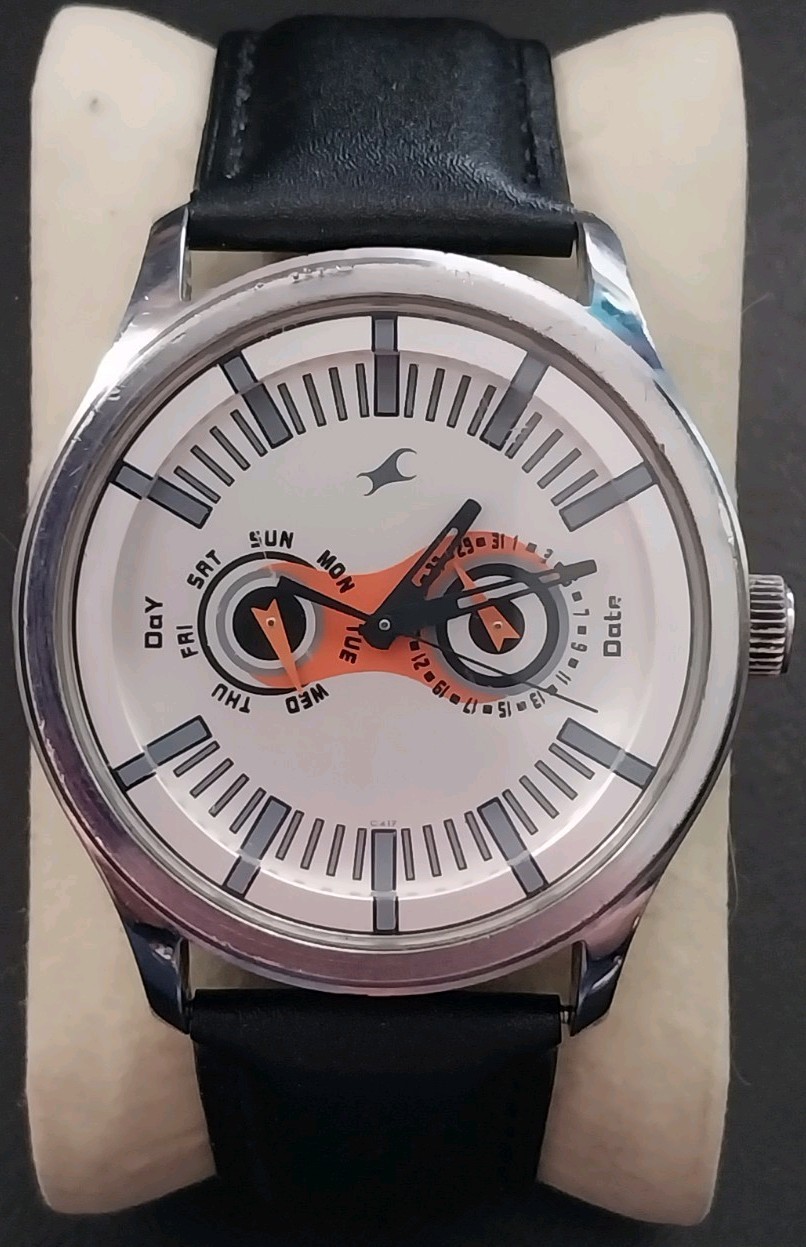 Quartz Dials 3001SDD Watch Band Fastrack Day Sub New Date Leather Battery & - VintageWatches.PK Quartz Dials 3001SDD Watch Band Fastrack Day Sub New Date Leather Battery & - vintagewatches.pk