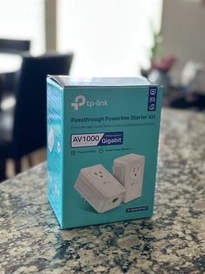 TP-Link TL-PA7017P KIT AV1000 Gigabit Passthrough Powerline Adapter 2-Pack