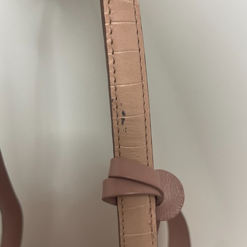 Brighton Alesha Schultertasche hellrosa Krokoprägung Herzanhänger Leder **LESEN** - Bild 10 von 13