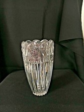 BEAUTIFUL GLASS VASE 7.5in. TALL HEARTS AROUND TOP