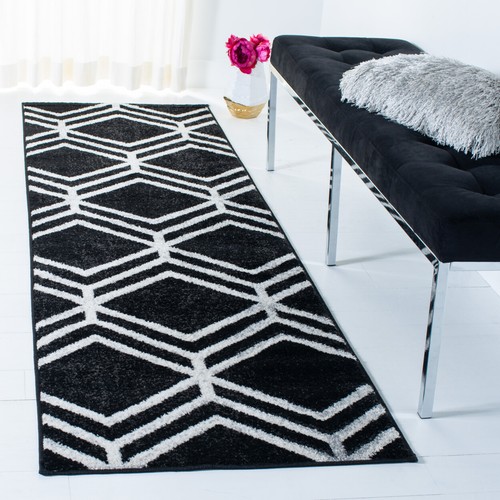 SAFAVIEH Adirondack Collection ADR253H Black / Ivory Rug - Picture 3 of 17