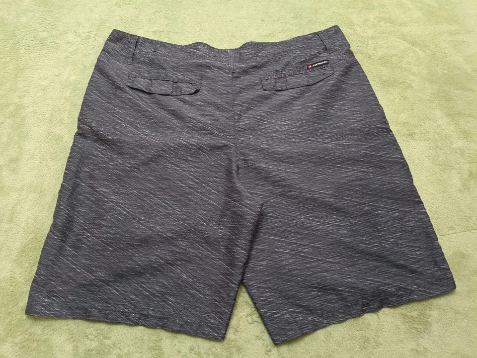 Pantalones cortos cargo Airwalk para hombre - talla 38, negros/grises, ropa de calle estilo utilitario Foto 2 de 4