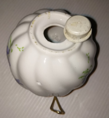 Boule Diffuseur Parfum Suspendue – Pot-pourri Déco – Fabrication Anglaise – Vintage