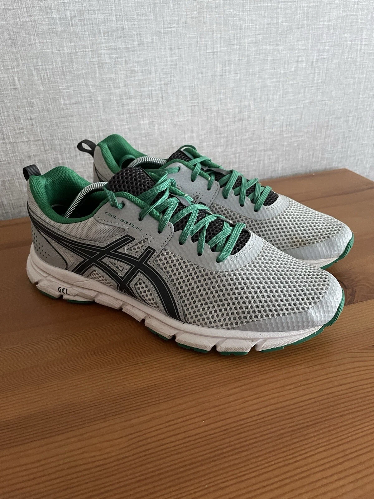 Scarpe da ginnastica Asics Gel 33 Run grigio verde ottime condizioni rare taglia UK 7 unisex