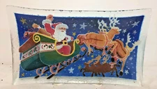 Peggy Karr Fused Art Glass Christmas Santa Claus Reindeer Sleigh Plate 9.75 inch