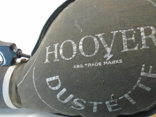 Vintage 1947 Hoover, Handheld Dustette Model 100, in original box - Picture 4 of 12
