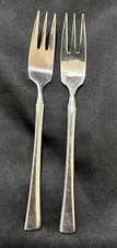2 Rogers Co RG200 Dessert Forks 6” Stainless 18/10 Flatware Silverware Korea