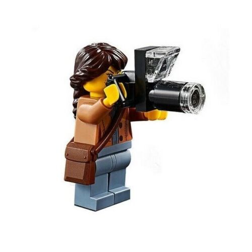 LEGO® Outdoor Photographer Female Minifigure & Zoom Camera Bird Watcher Gift - Afbeelding 1 van 2