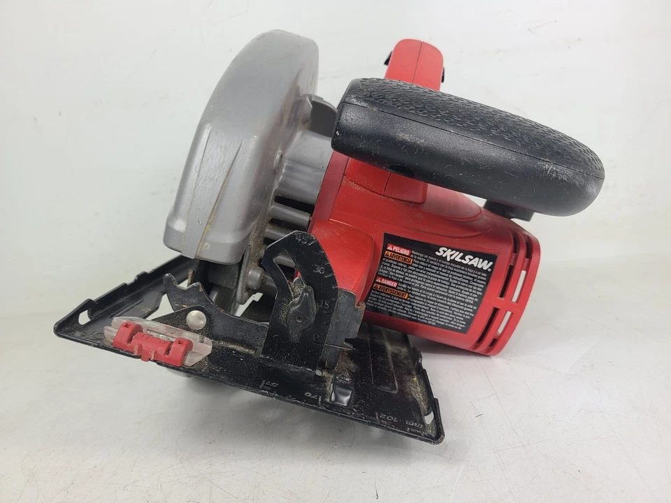 Sierra circular inalámbrica SKIL 5850 18 voltios 7 1/4" SKILSAW (PROBADA) Foto 3 de 4
