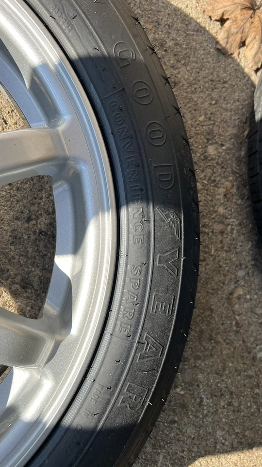 RUEDA DE NEUMÁTICO DE REPUESTO SUBARU LEGACY GOODYEAR 17X4T T155/70 D17 110M OEM 2015-2019 Foto 2 de 4