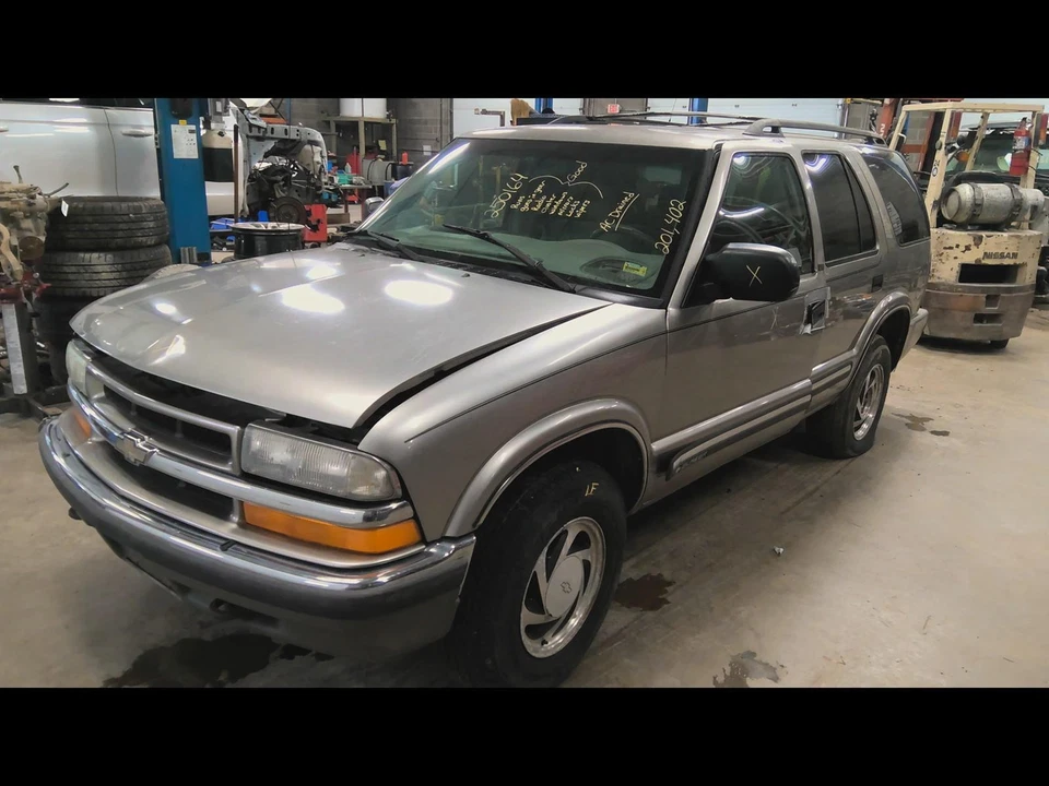 Used Power Steering Pump fits: 2001 Chevrolet Blazer s10/jimmy s15 Grade C - Image 4 of 4