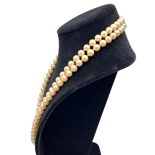 Collar de perlas para mujer imitación crema doble hilo filigrana cierre de ley 22 pulgadas - Imagen 4 de 10