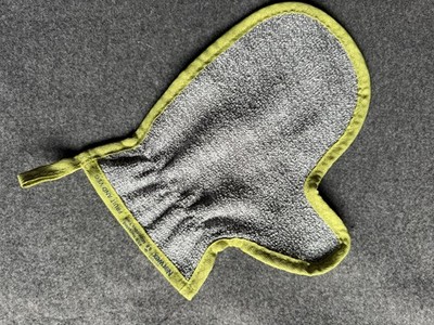 NORWEX Veggie & Fruit Scrub Glove in grau mit grünem Besatz - Brandneu 