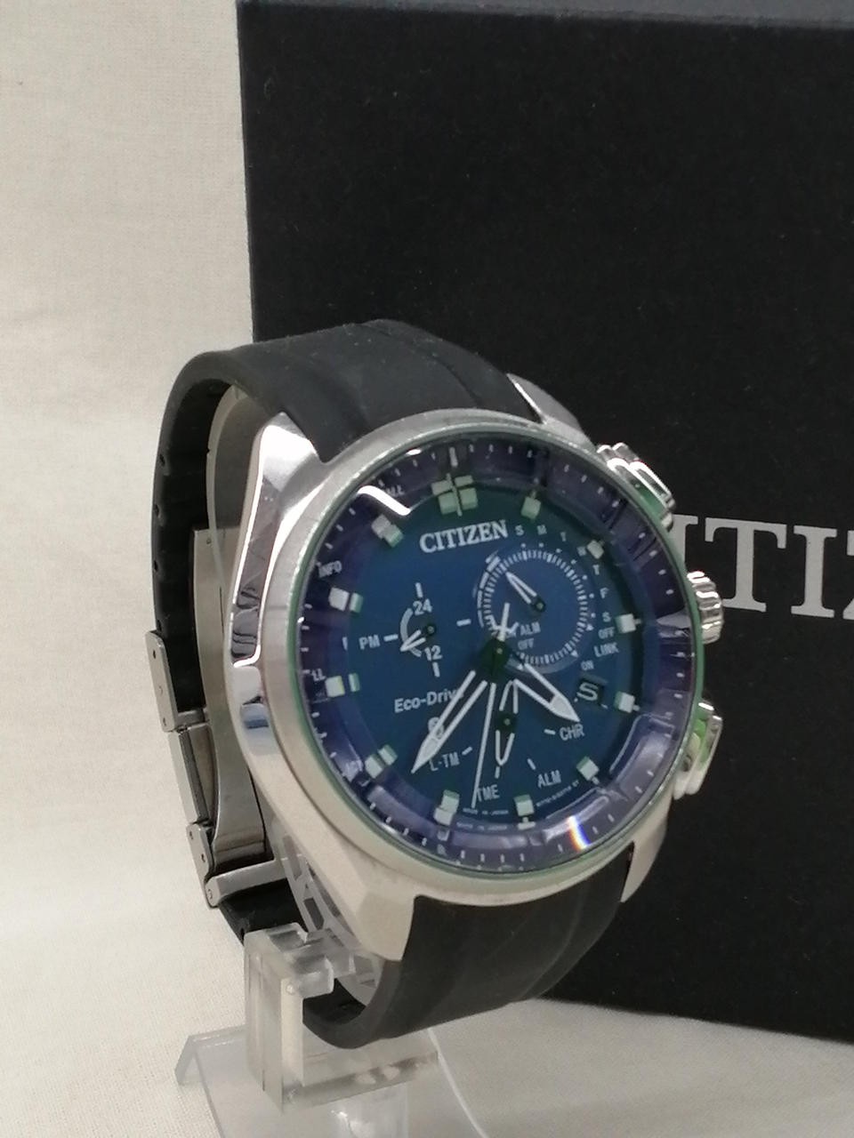 Citizen W770-S111552 Eco-Drive Bluetooth Mens Watch with Solar Power