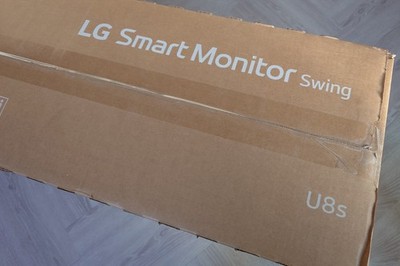 Smarter, rollbarer Touchscreen-Monitor LG | LG Smart Swing 31,5 Zoll, 4K, Touch