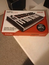 Akai Professional MPK Mini MK3 - 25 Key USB MIDI Keyboard-BRAND NEW w/MPC Beats