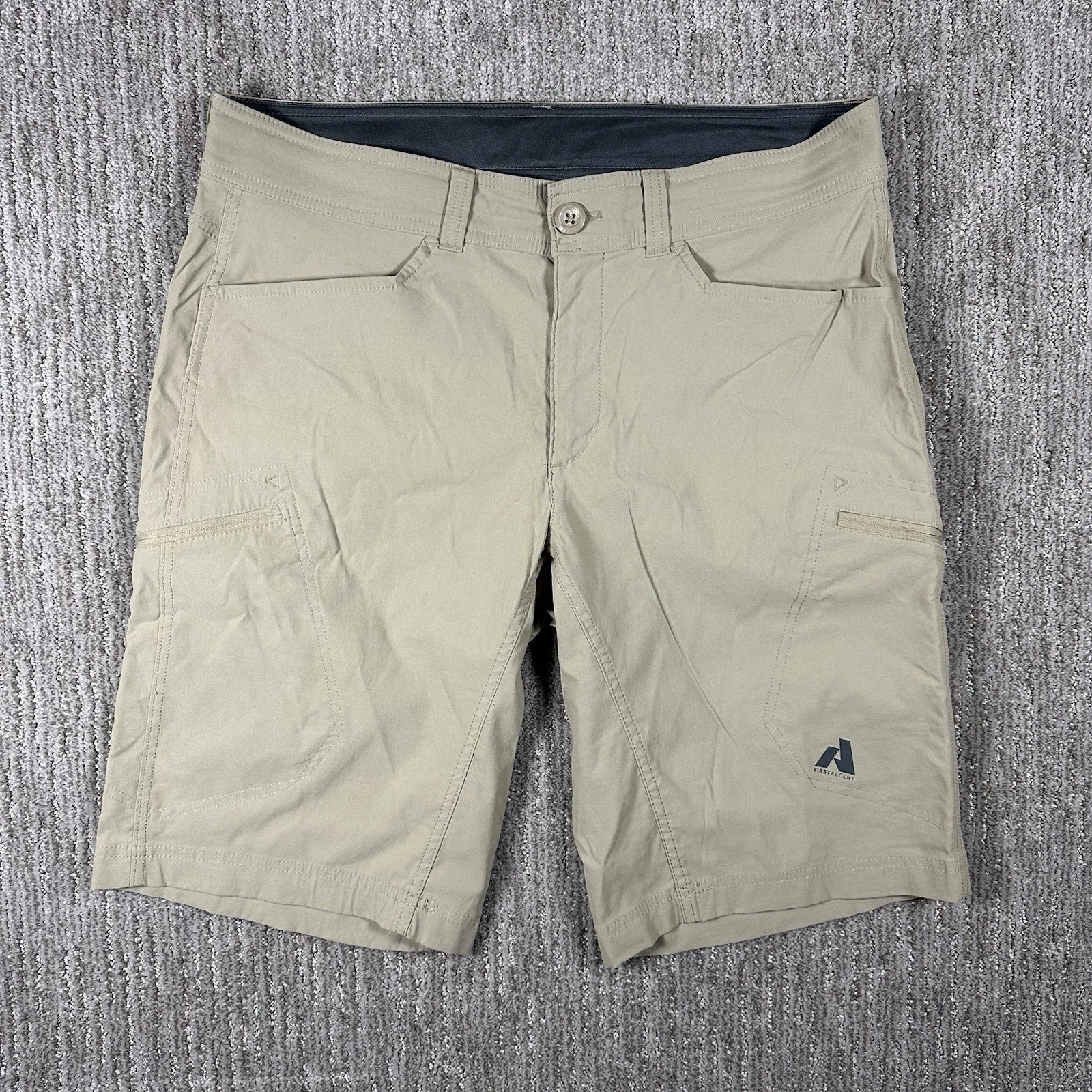Eddie Bauer Men's 34 Beige 11" First Ascent Guide Pro Nylon Hiking Cargo Shorts
Opens in a new windo